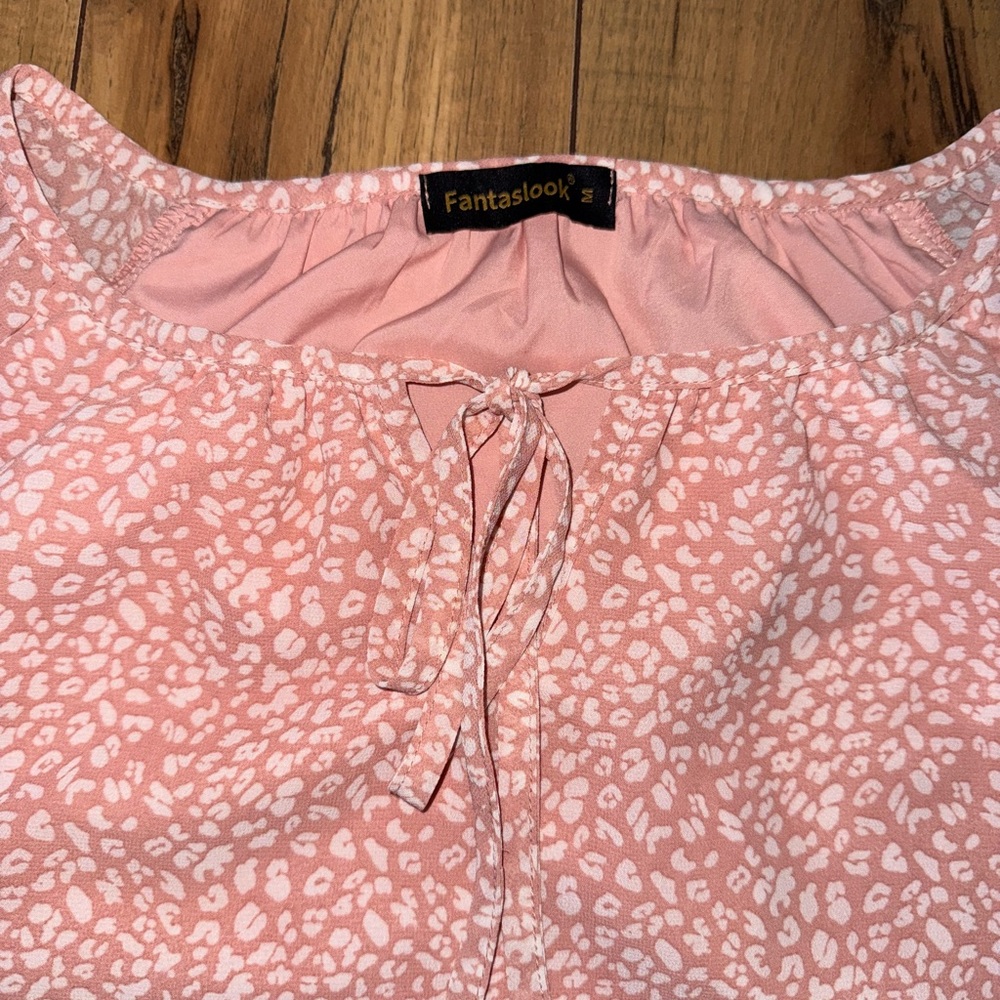 Pink top - Picture 3 of 4